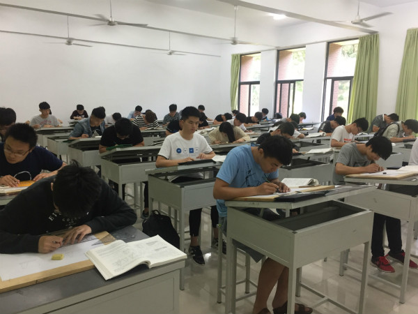2制图比赛现场.jpg