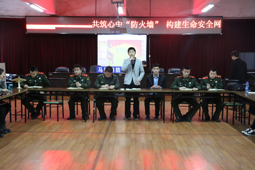 1学生党支部书记孙晖老师发言.JPG