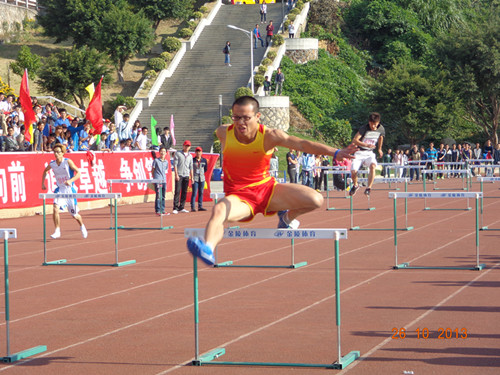 跃斌.jpg